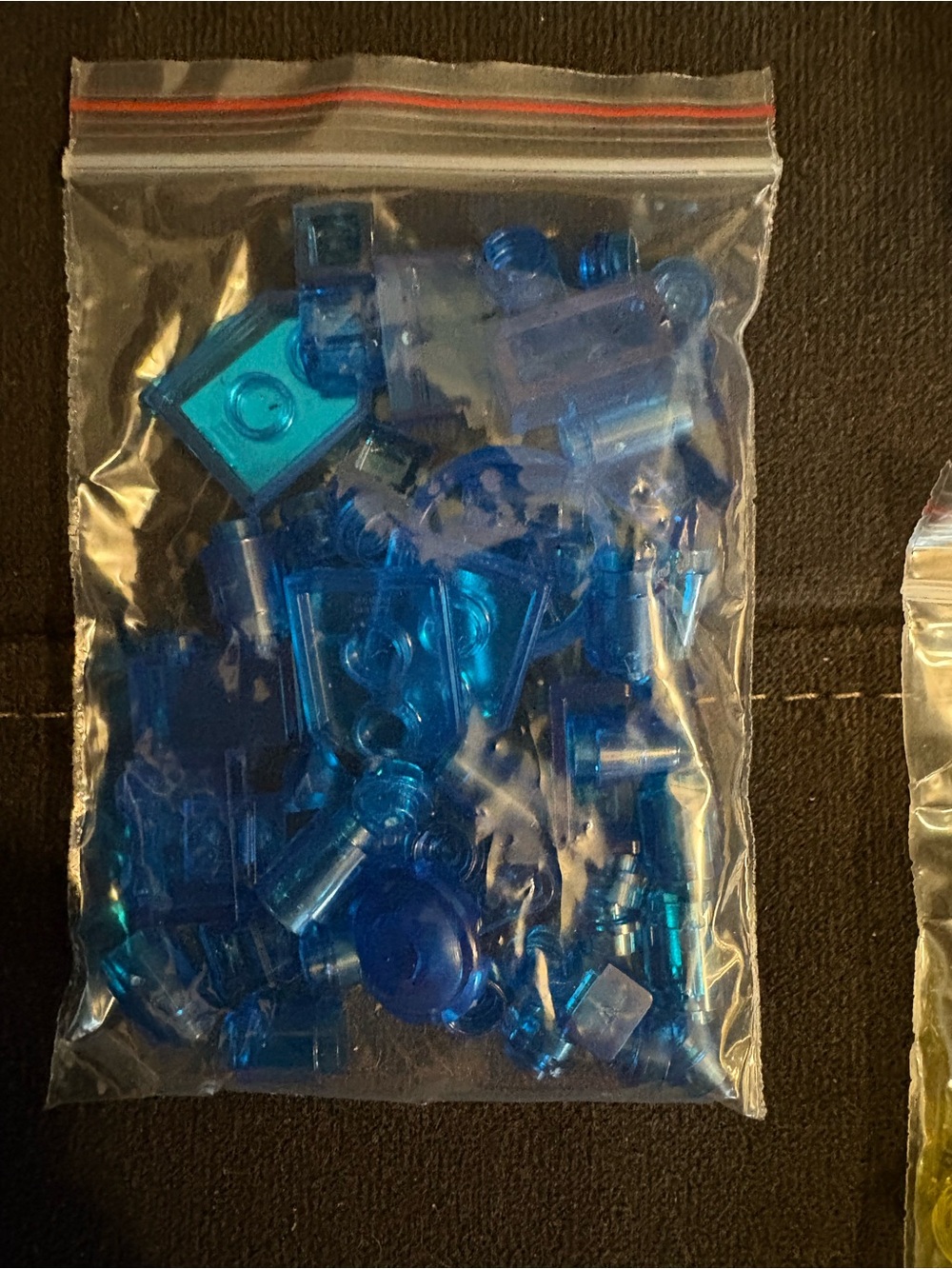 Assorted Lego blocks translucent - Multicolor - Picture 2 of 9